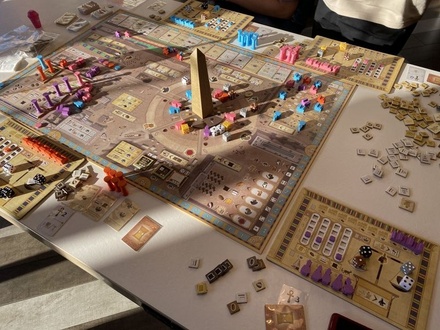 Tekhenu: Obelisco del Sole