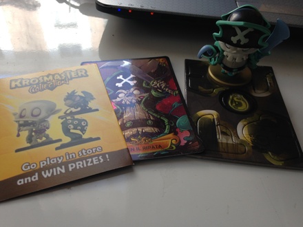 Krosmaster Arena Collection Serie 3: BEN IL RIPATA 13/16 Statuetta GOLD Carta FOIL e Codice