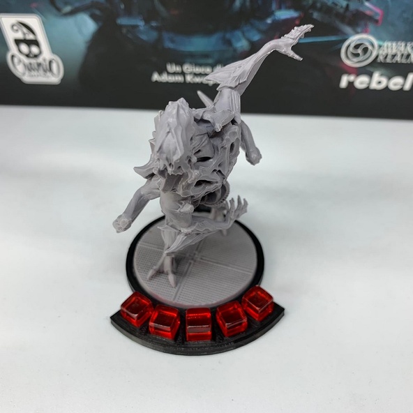 Nemesis: Basetta per Mostri e Cubi Breeders immagine 2